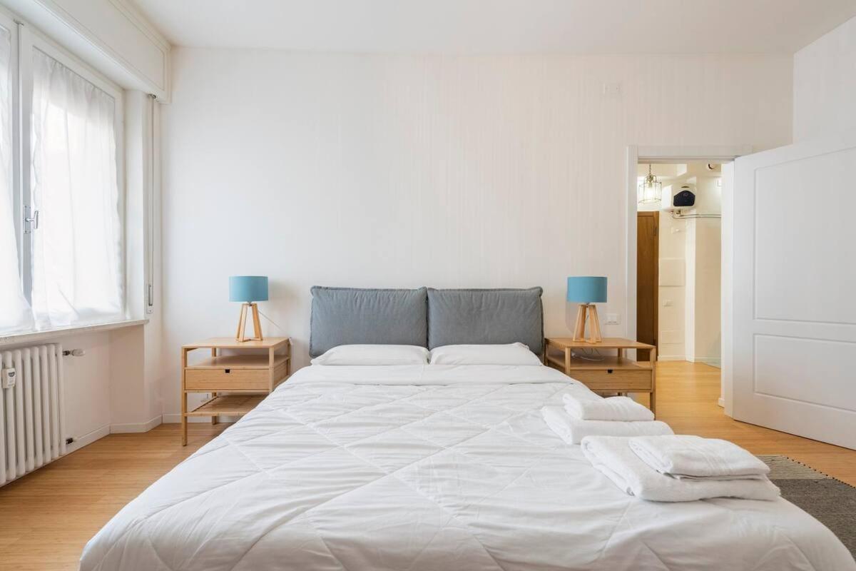 Vicolo Leoni 2Brd Apartment ヴェローナ エクステリア 写真